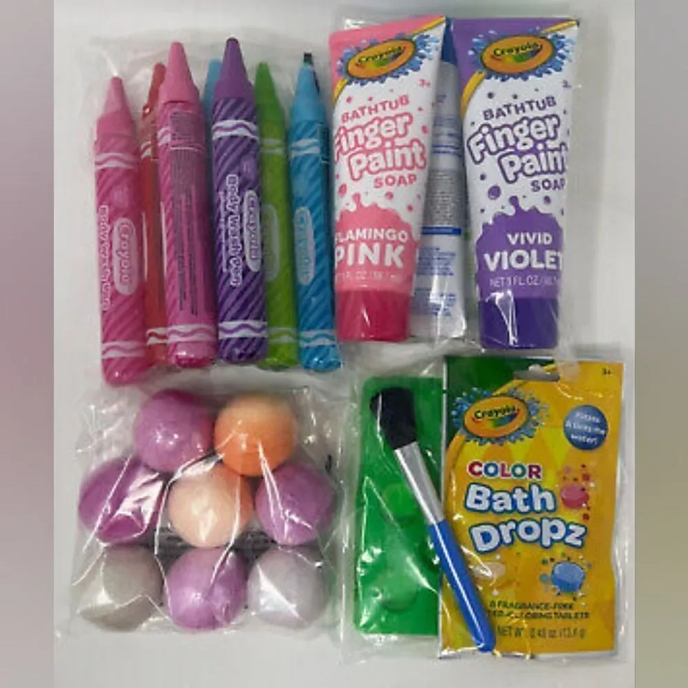 Crayola Bath Activity Bucket, Variety Pack, 30 Count Perfect for Easter!